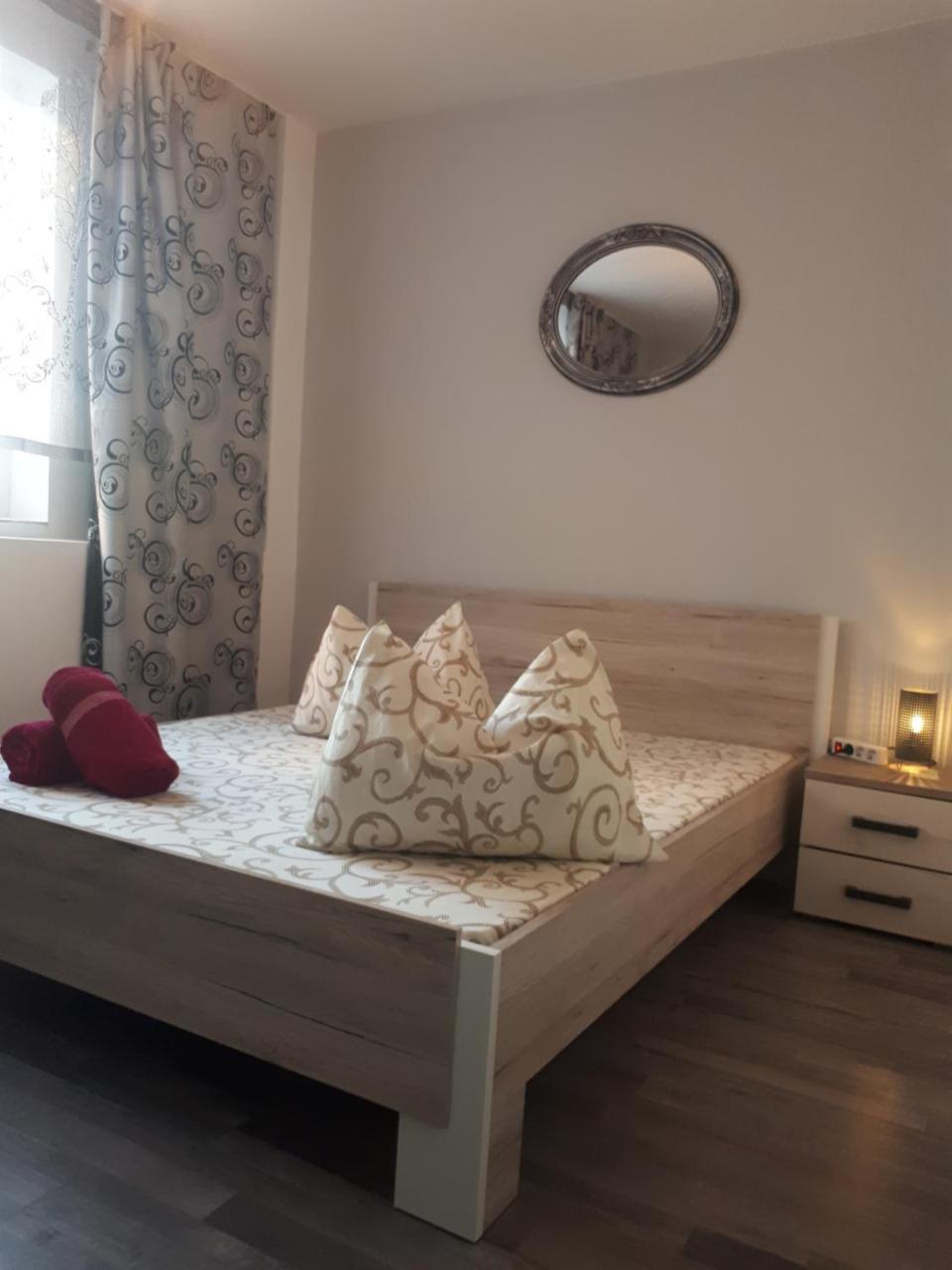 Apartament Premium Travel Leilighet Oradea Eksteriør bilde