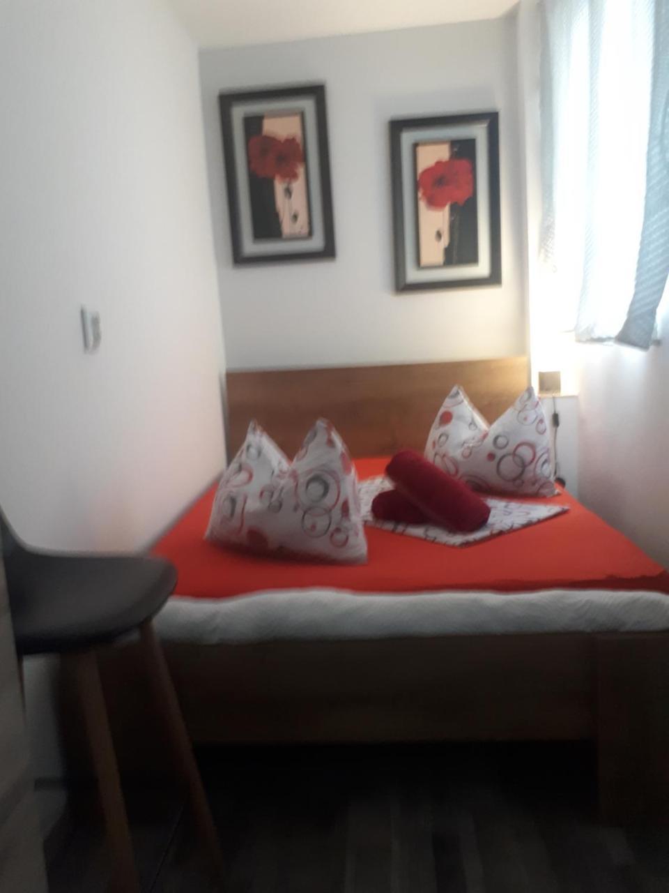 Apartament Premium Travel Leilighet Oradea Eksteriør bilde